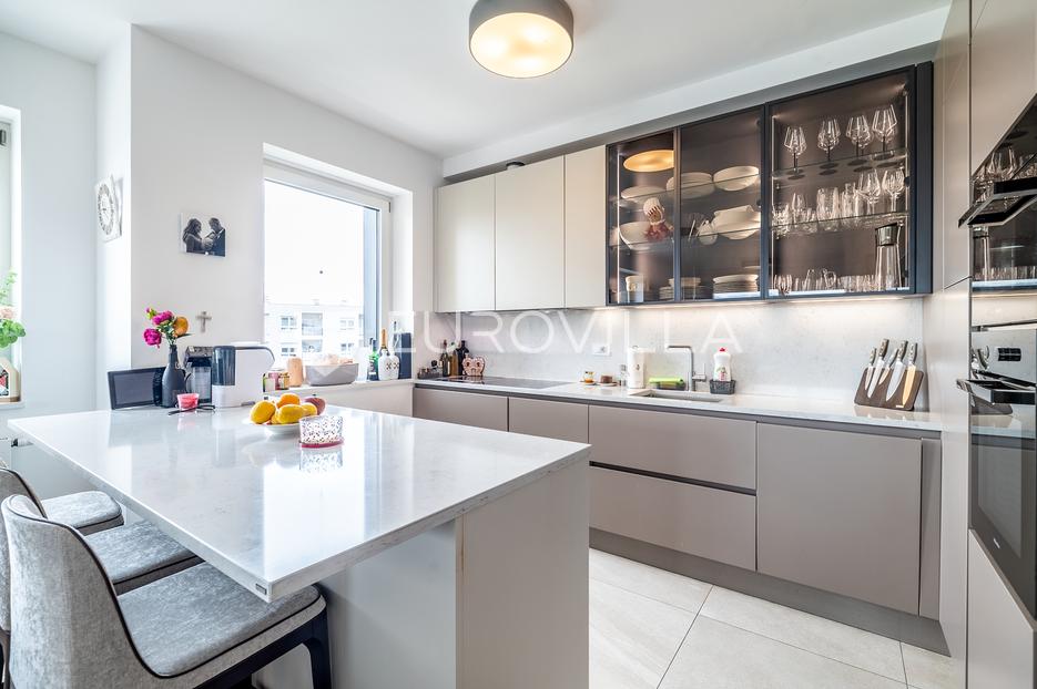 Appartement À vendre -  Peščenica - Žitnjak