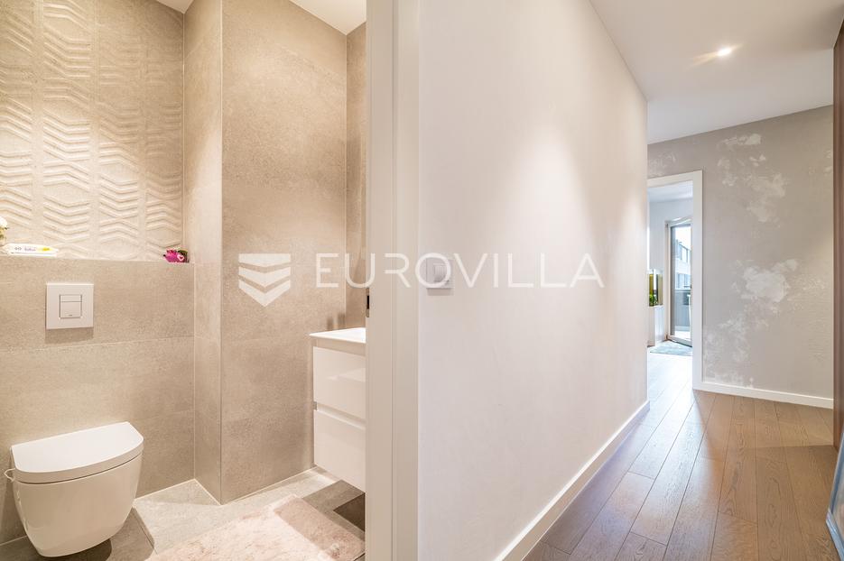 Appartement À vendre -  Peščenica - Žitnjak