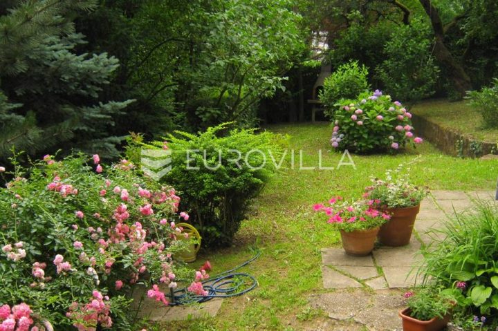 Maison À vendre - Grad Zagreb Gornji Grad - Medveščak - foto 2/3