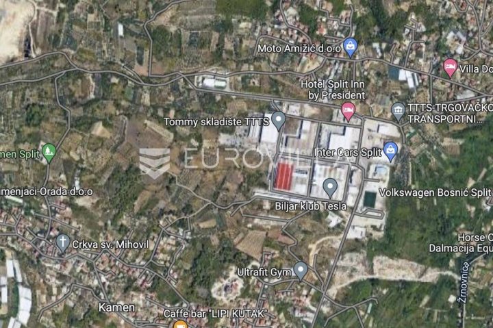 Pozemok na predaj 2028 m² – Kamen