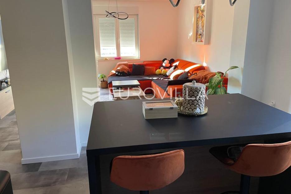 Appartamento In vendita -  Rijeka