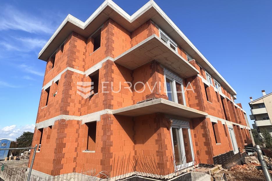 Apartment Zu verkaufen -  Pula