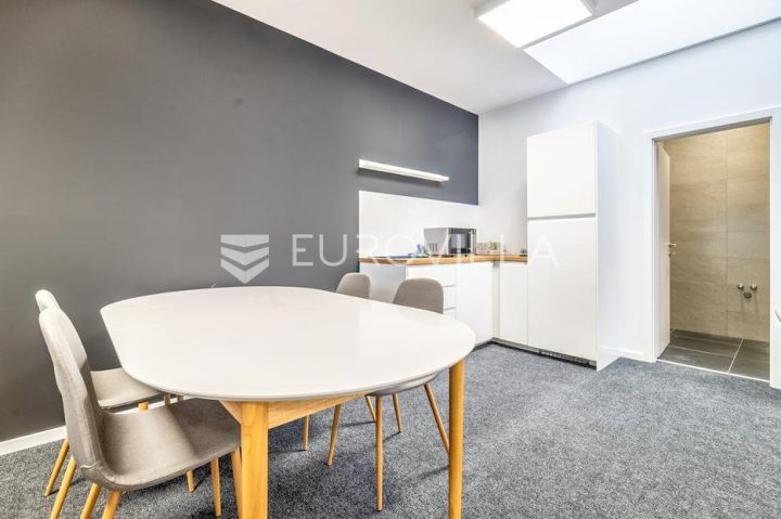 Business premises For sale - Krapinsko-zagorska Zabok - foto 2/2