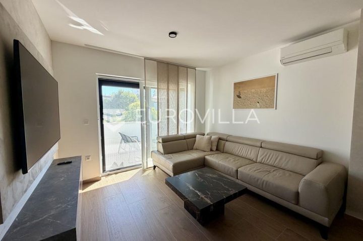 Flat For rent - Istarska Pula - foto 4/15