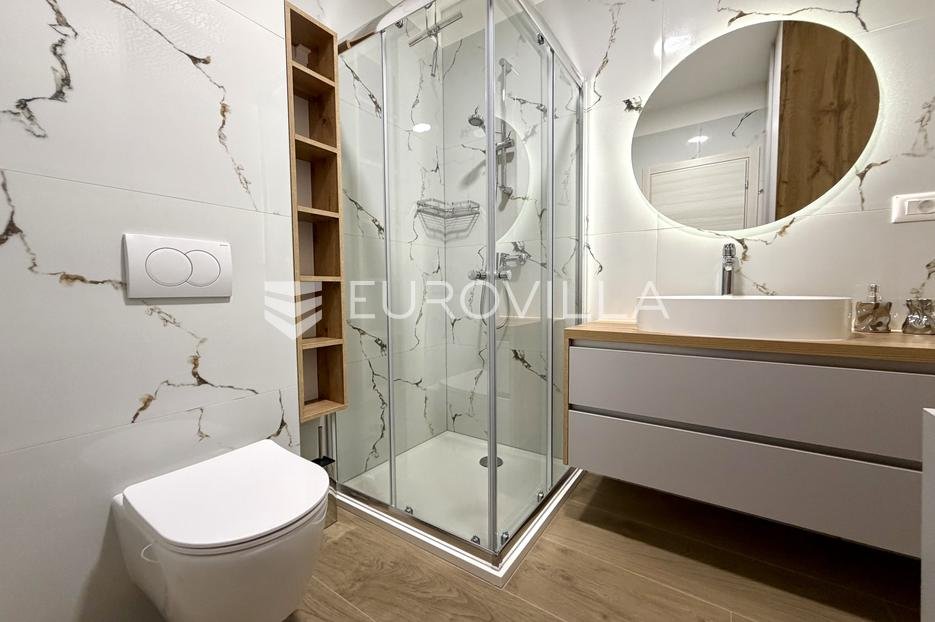 Flat For rent - Istarska Pula