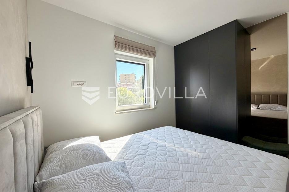 Flat For rent - Istarska Pula