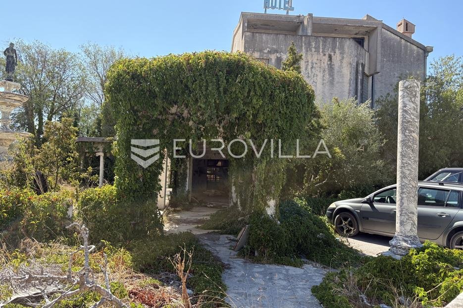 Hotel Na prodej - Šibensko-kninska Vodice