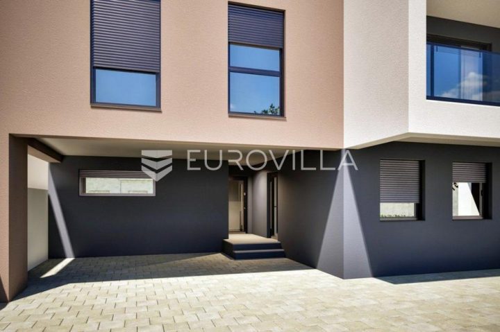 Apartmán na predaj 130 m² – Retfala