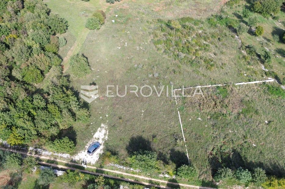 Land For sale - Istarska Marčana
