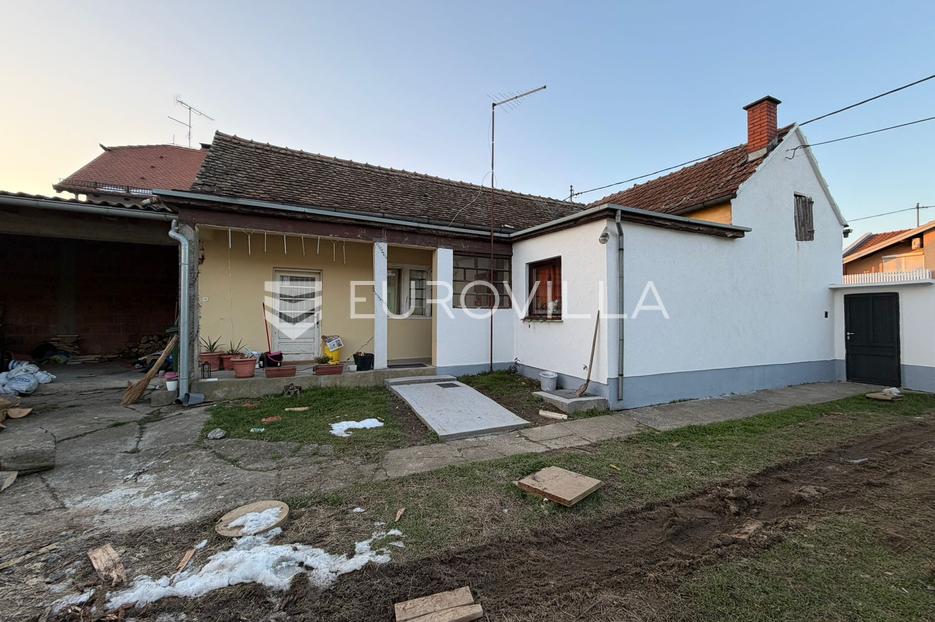 Kuća Na prodaju -  Đakovo