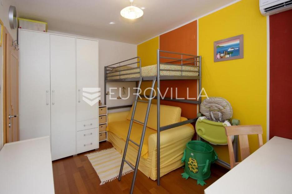 Apartment Zu verkaufen -  Pula