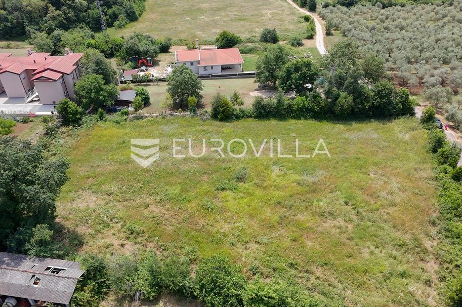 Zemljište Na prodaju -  Brtonigla