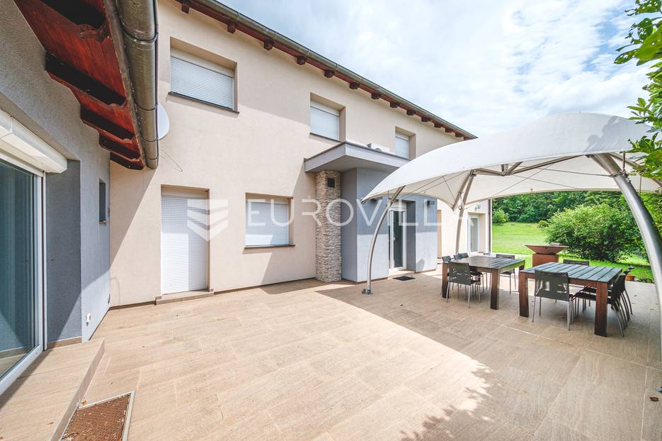 Dům Na prodej -  Podsljeme