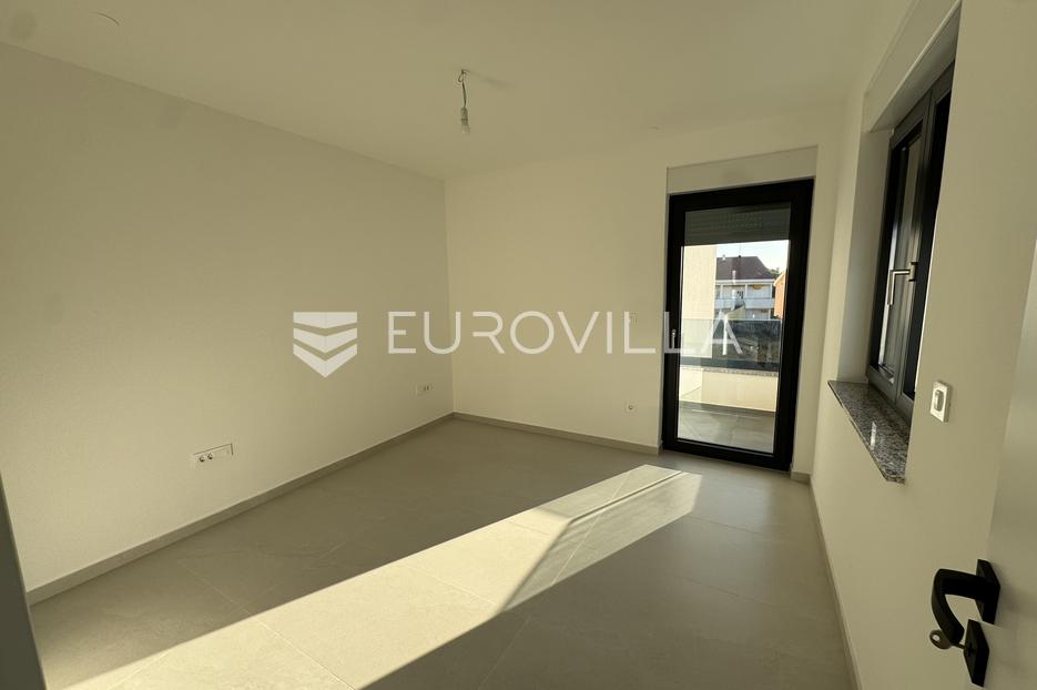 Appartamento In vendita -  Povljana