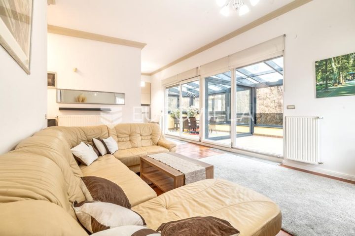 Appartamento in vendita 113 m² – Jelenovac