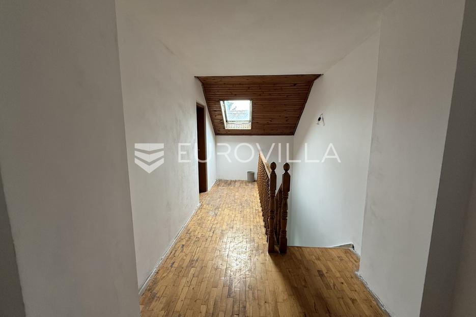 Dům Na prodej - Osječko-baranjska Osijek - Okolica