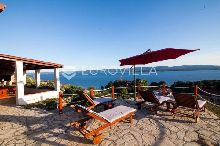 House for sale 64 m² – Bol