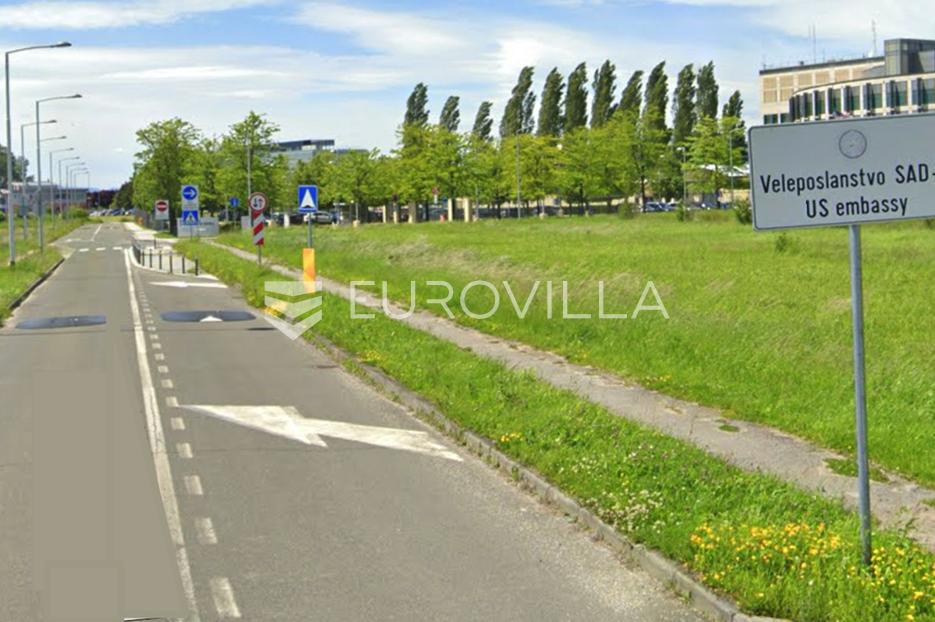 Land For sale Buzin
