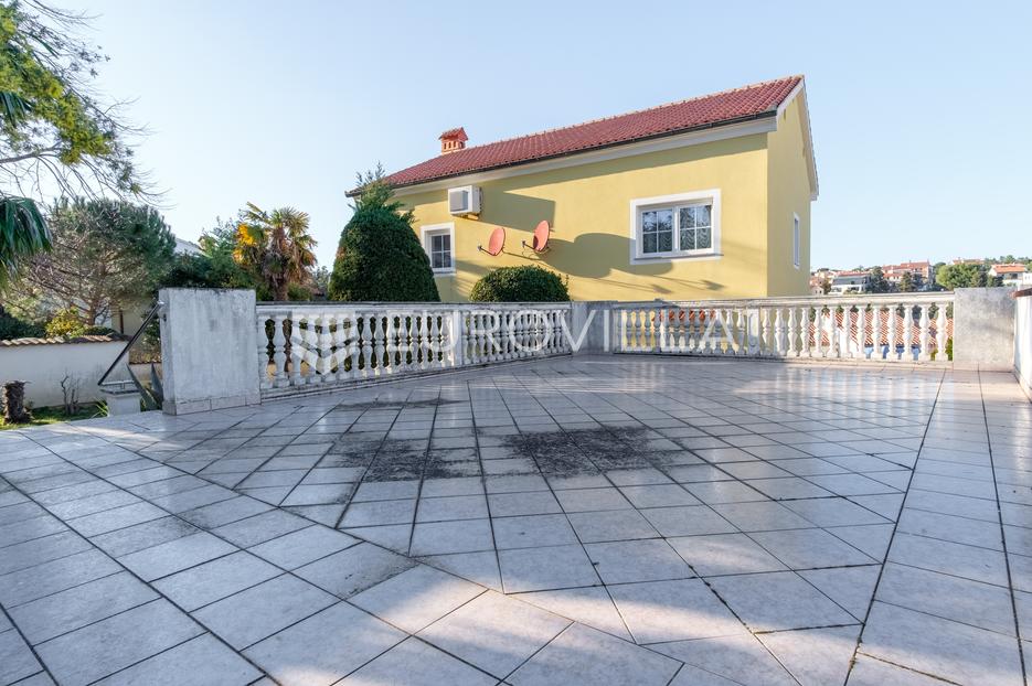 Kuća Na prodaju -  Medulin