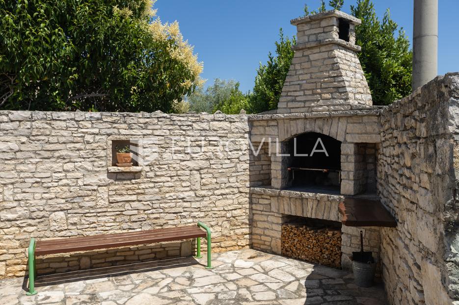 House For sale -  Ližnjan