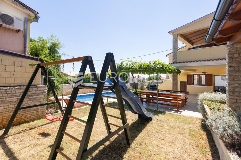 House For sale -  Ližnjan