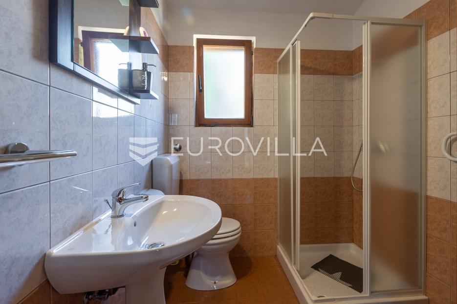House For sale -  Ližnjan