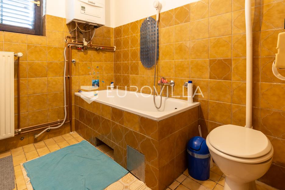 Casa In vendita - Brodsko-posavska Slavonski Brod