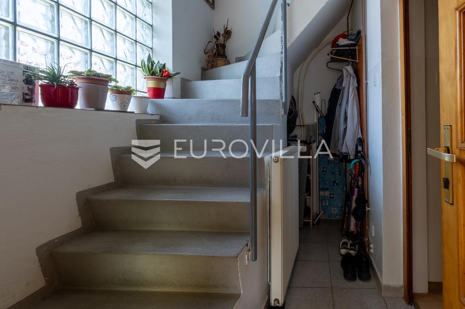 Casa In vendita - Brodsko-posavska Slavonski Brod