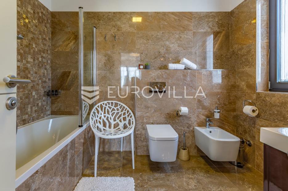 Apartment Zu verkaufen -  Rovinj