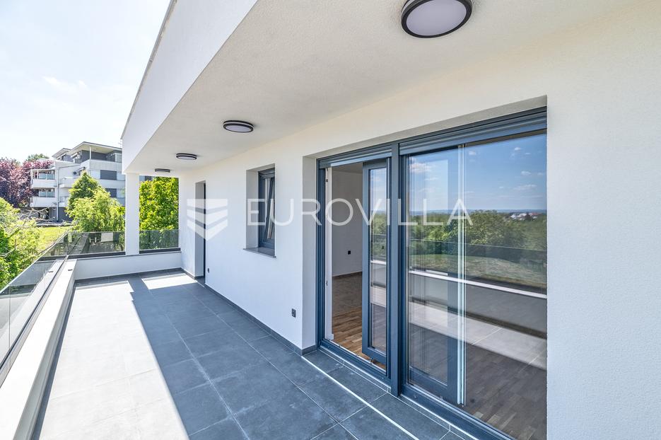 House For sale - Grad Zagreb Podsused - Vrapče