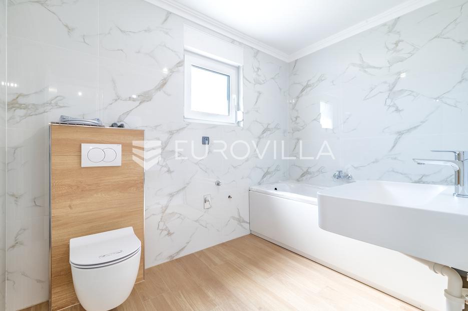House For sale - Grad Zagreb Podsused - Vrapče - foto 4/17