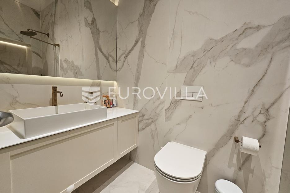 Apartma Na predaj -  Opatija