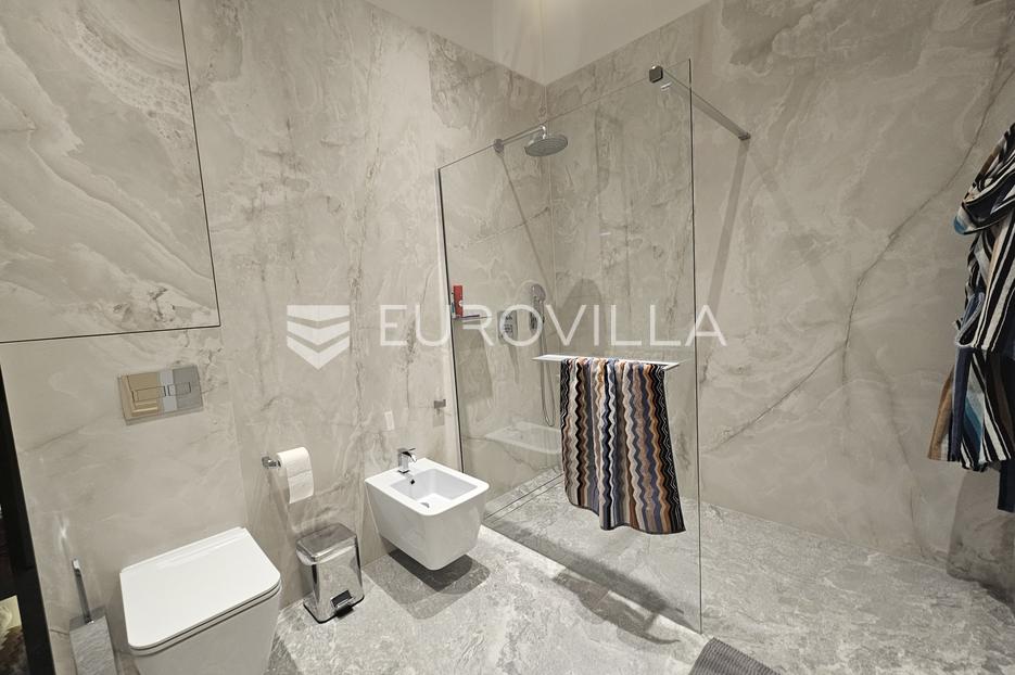 Apartma Na predaj -  Opatija