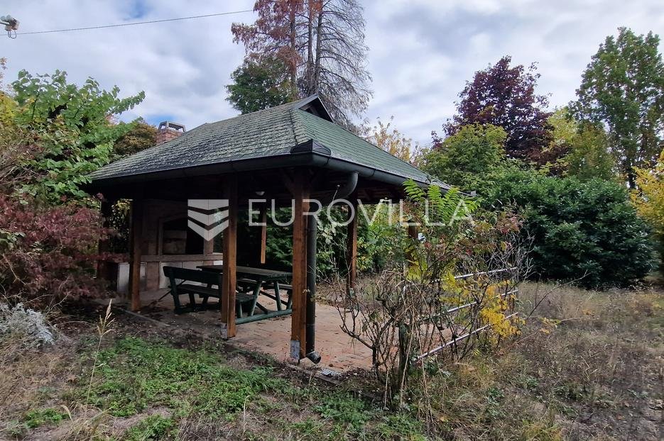 Casa In vendita - Osječko-baranjska Erdut