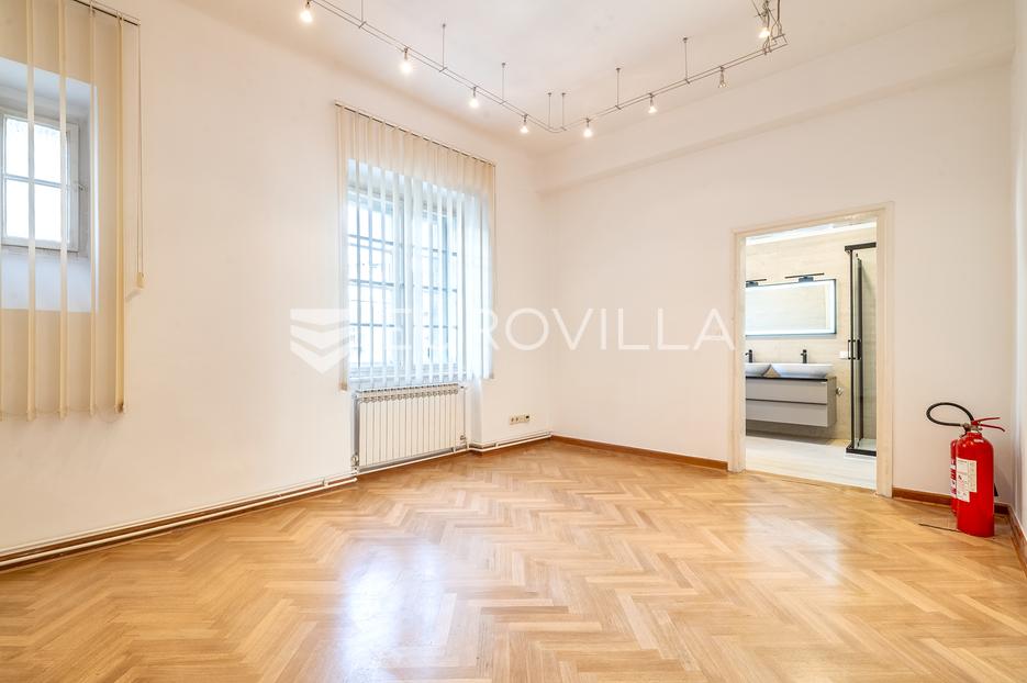 Appartement À vendre -  Donji Grad