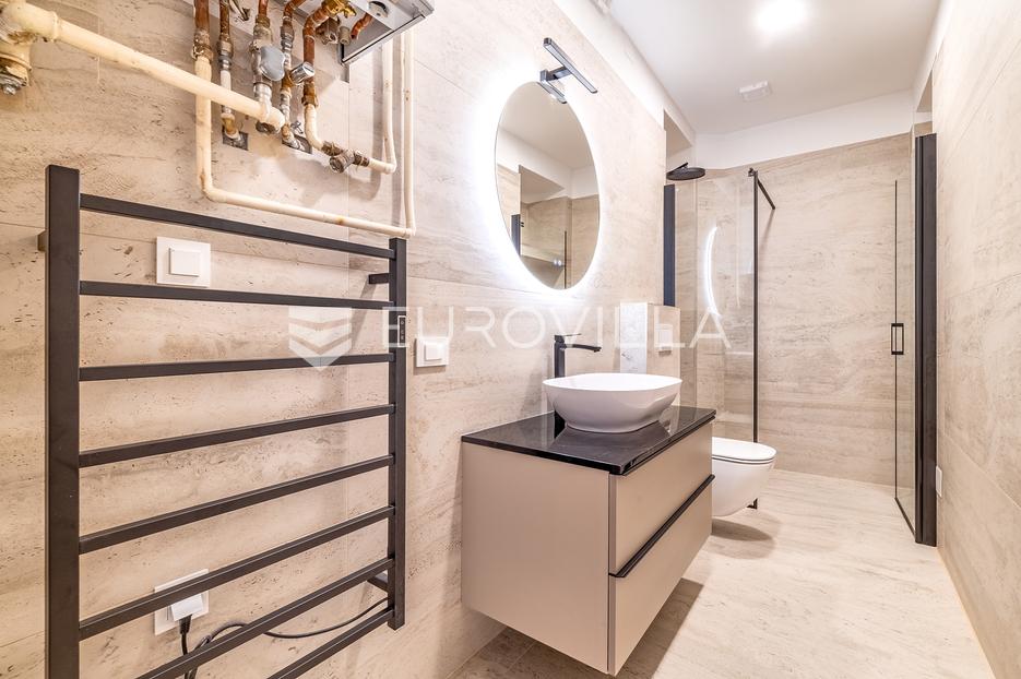 Appartement À vendre -  Donji Grad
