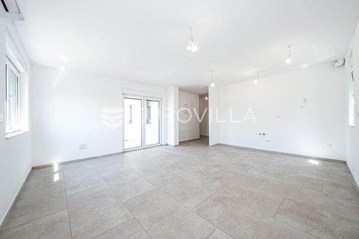 Apartmán na prodej 100 m² – Resnik
