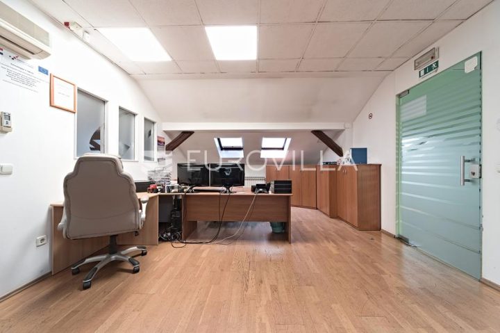 Business premises for sale 168 m² – Gornji Grad / Centar