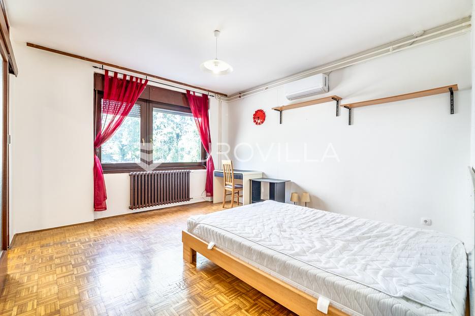 Appartement À vendre -  Peščenica - Žitnjak