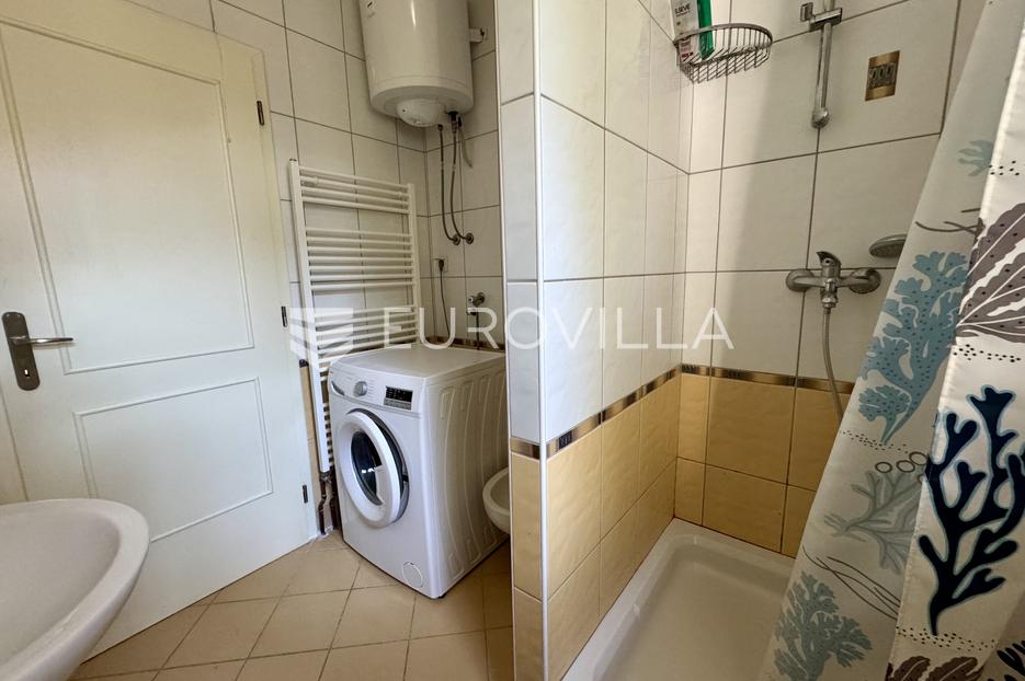 Haus Zu verkaufen -  Malinska-Dubašnica