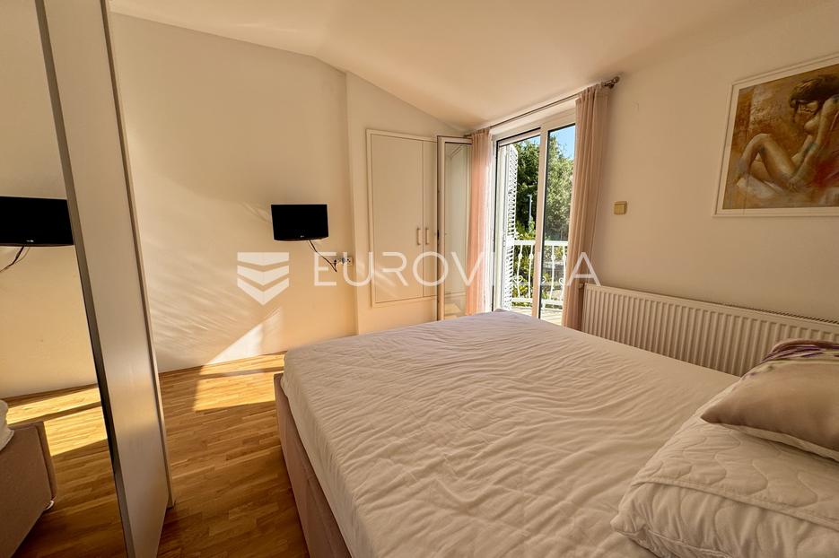 Haus Zu verkaufen -  Malinska-Dubašnica