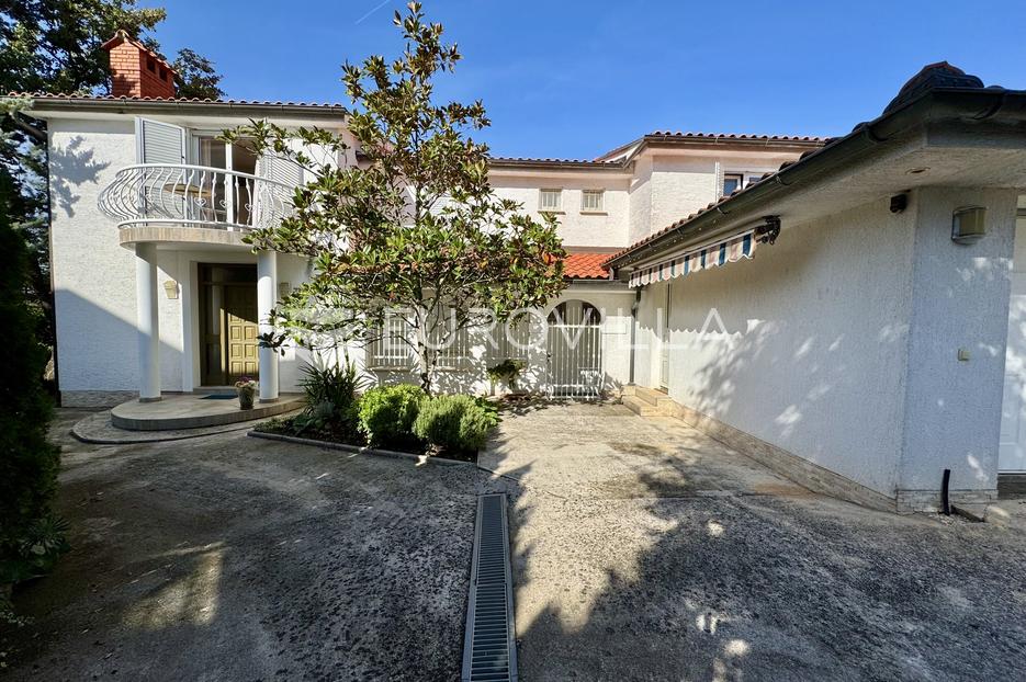 Haus Zu verkaufen - Malinska-dubašnica - foto 2/55