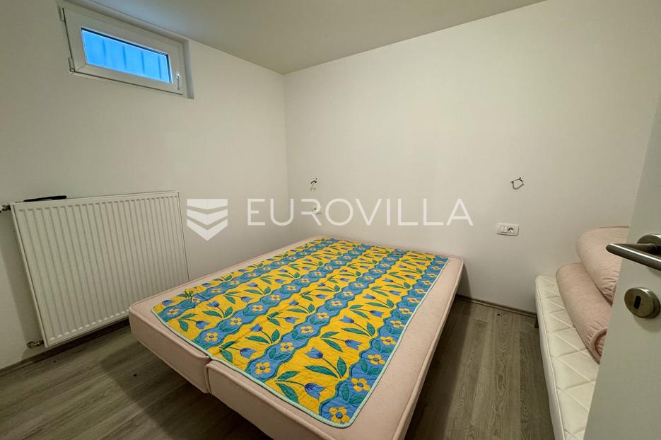 Haus Zu verkaufen -  Malinska-Dubašnica
