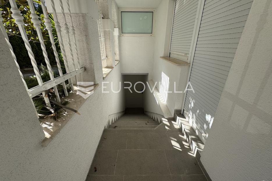 Maison À vendre - Primorsko-goranska Malinska-Dubašnica