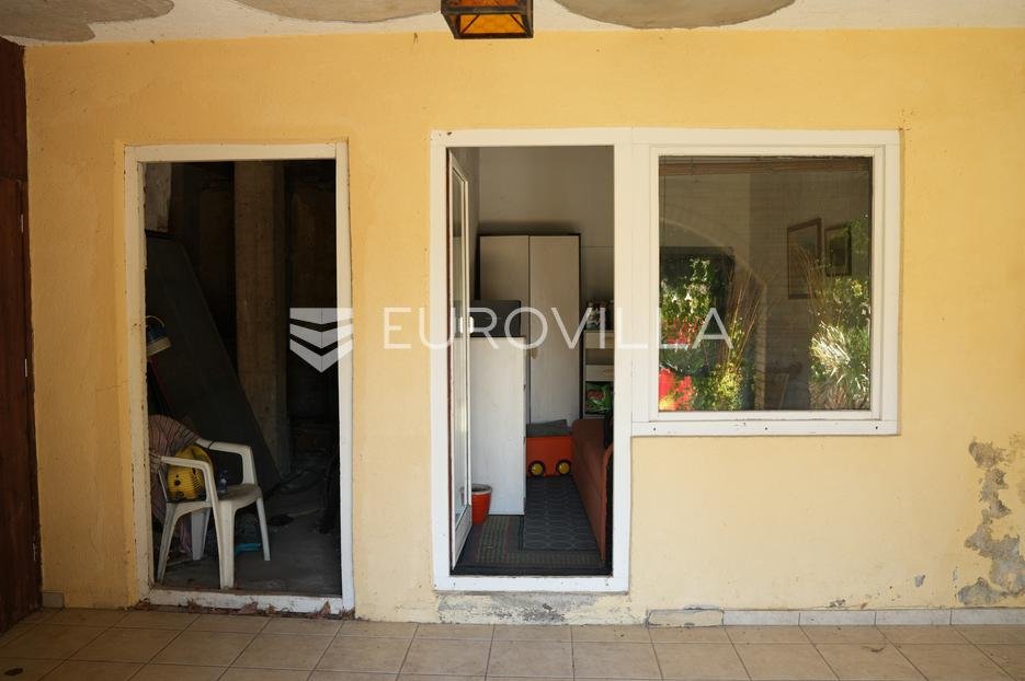 Kuća Na prodaju - Vukovarsko-srijemska Vinkovci