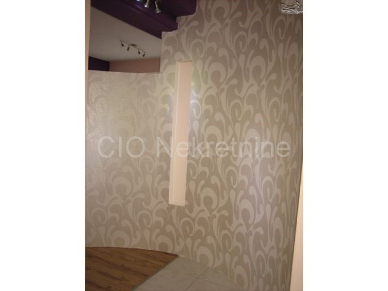 Business premises For rent - SPLITSKO-DALMATINSKA  SPLIT 