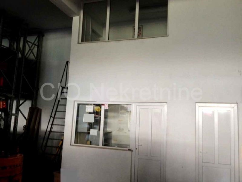Business premises For sale - SPLITSKO-DALMATINSKA  KAŠTELA 