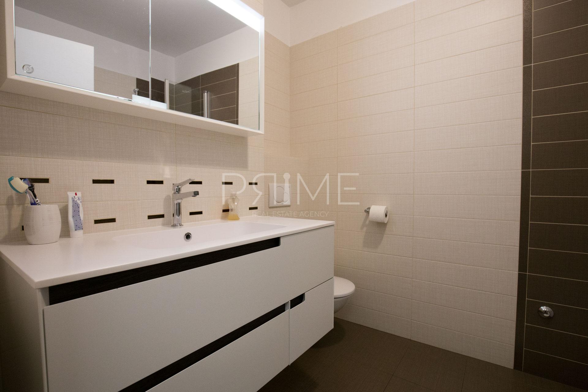 Apartma Na predaj - ZADARSKA POLIČNIK