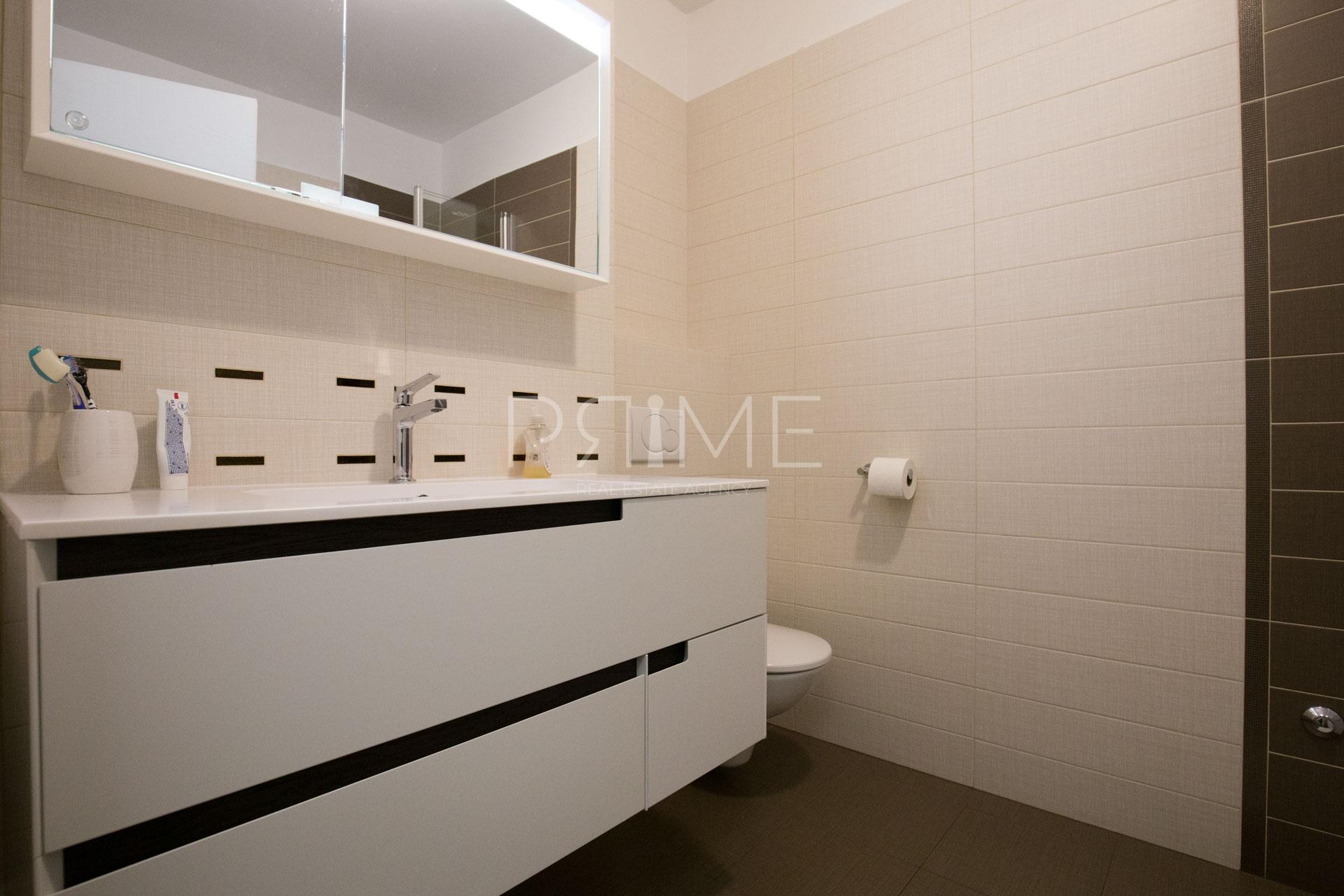 Apartma Na predaj - ZADARSKA POLIČNIK