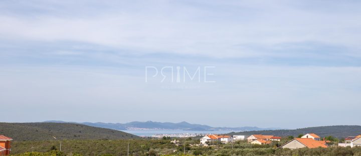 Land for sale 1828 m² – Debeljak
